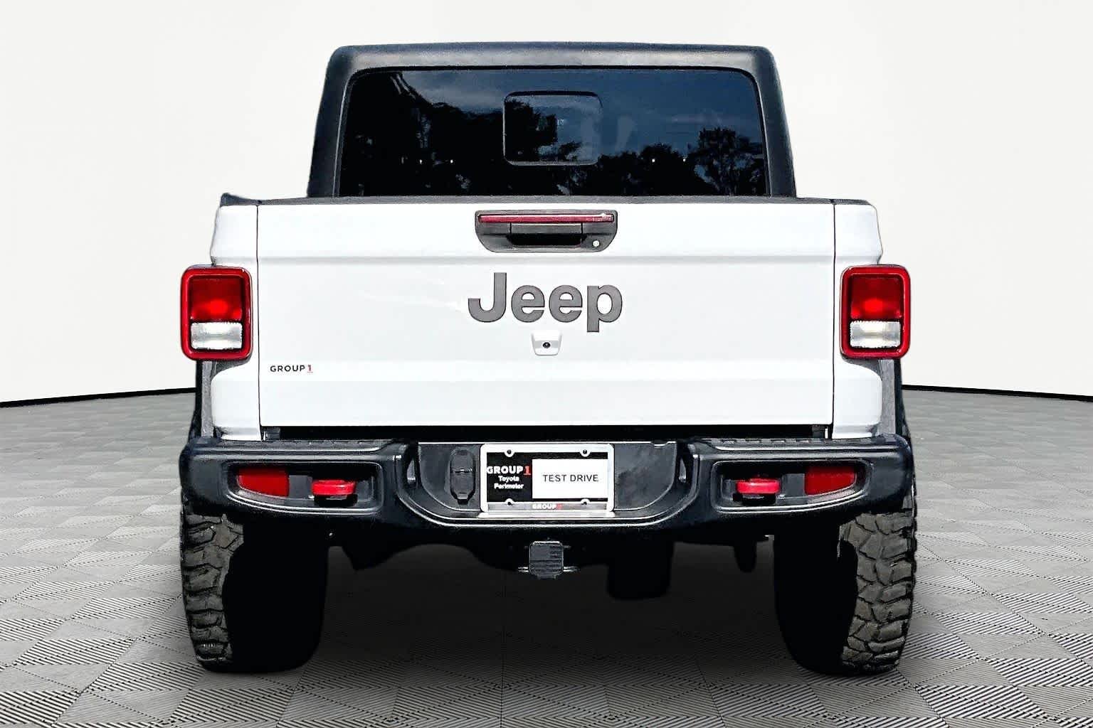Used 2020 Bright White Clearcoat Jeep Rubicon image 5
