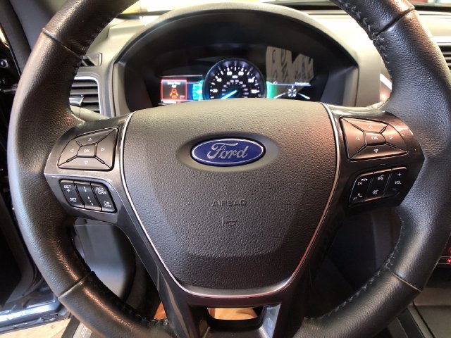 Certified Used 2019 Black Metallic Ford Limited image 13