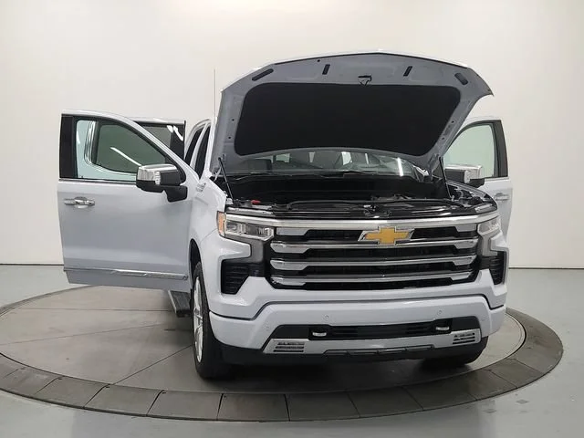 2026 Chevrolet Silverado 1500 High Country - Photo 13
