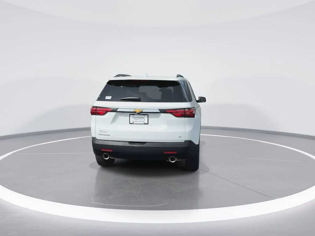 Used 2023 White Chevrolet LT image 7