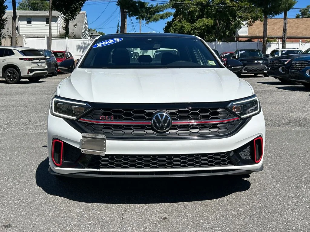 Used 2023 White Volkswagen 2.0T Autobahn image 6