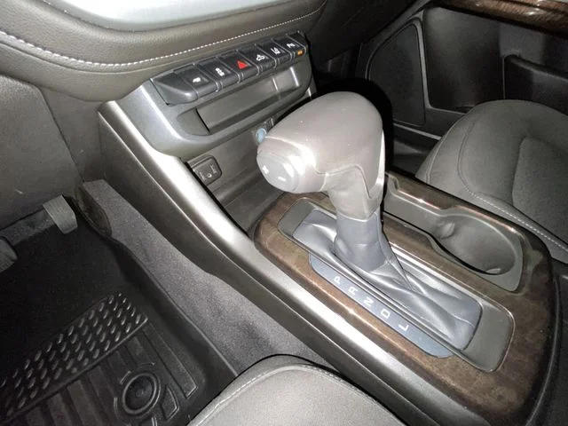 Used 2021 Beige GMC Elevation image 20