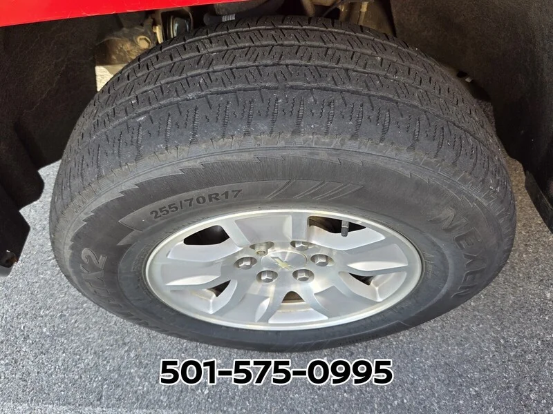 Used 2018 Red CHEVROLET LT image 7