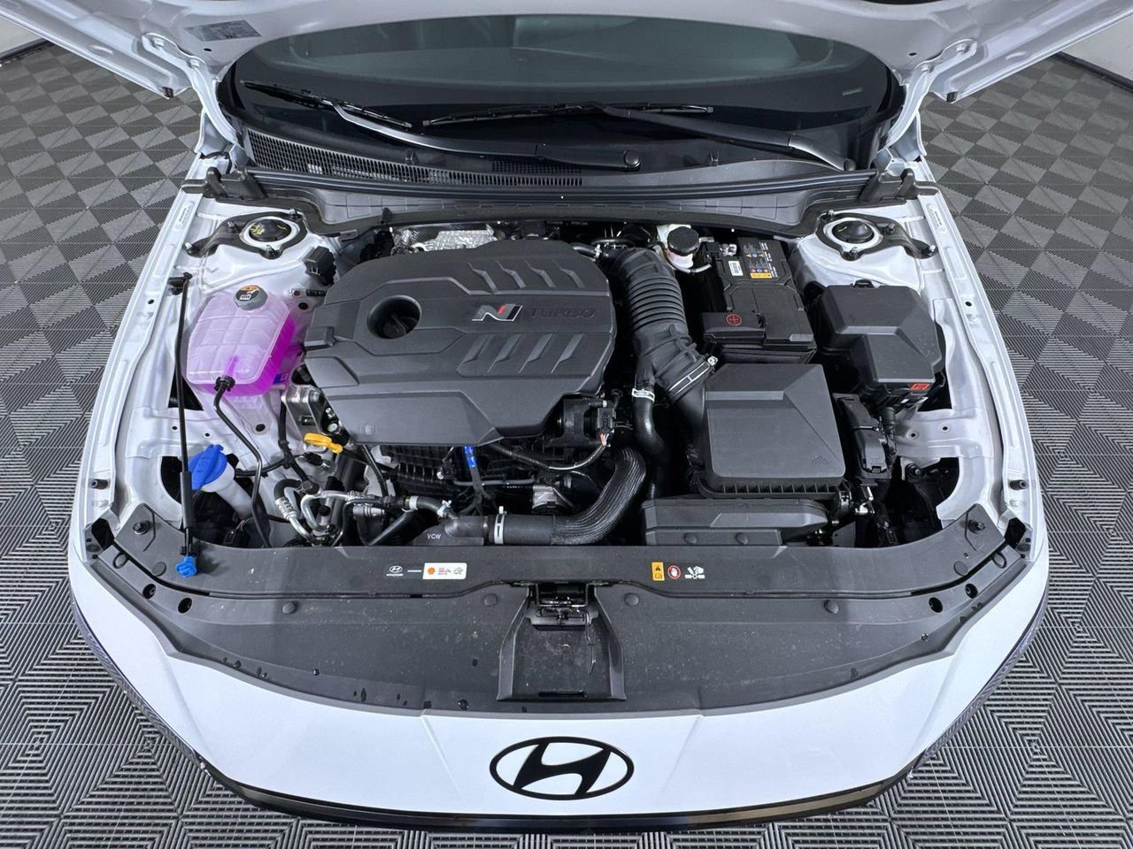 New 2026 Atlas White Hyundai Sedan image 11