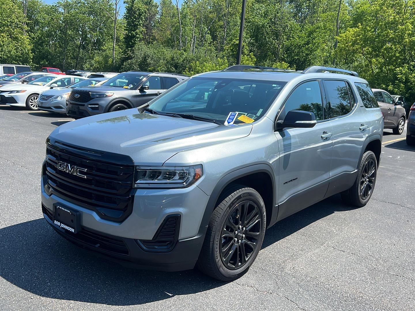 Used 2023 Sterling Metallic GMC SLE image 2