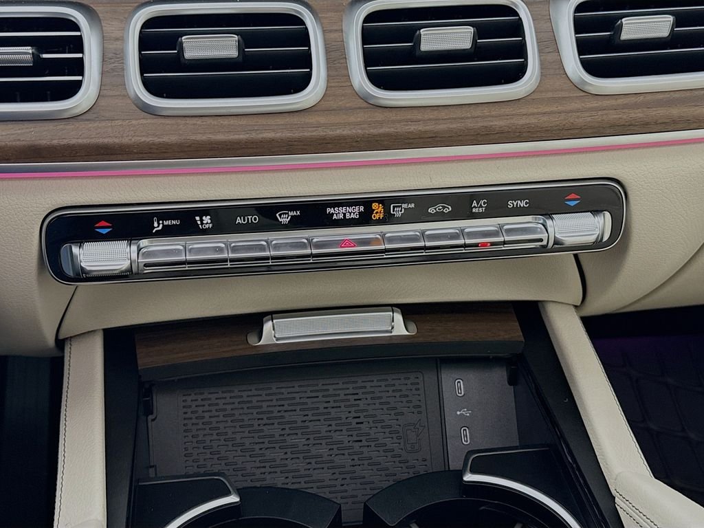 Used 2026 Blue Mercedes-Benz GLE 350 image 17