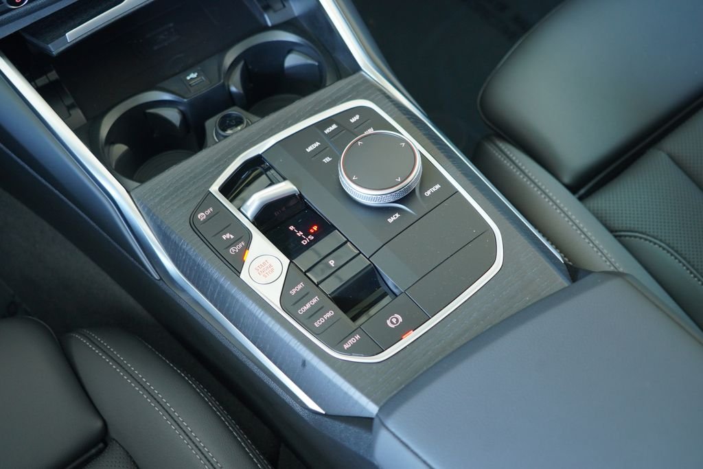 New 2026 Alpine White BMW 330i image 25
