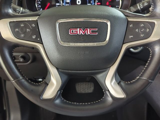 Used 2022 Ebony Twilight Metallic GMC Denali image 5