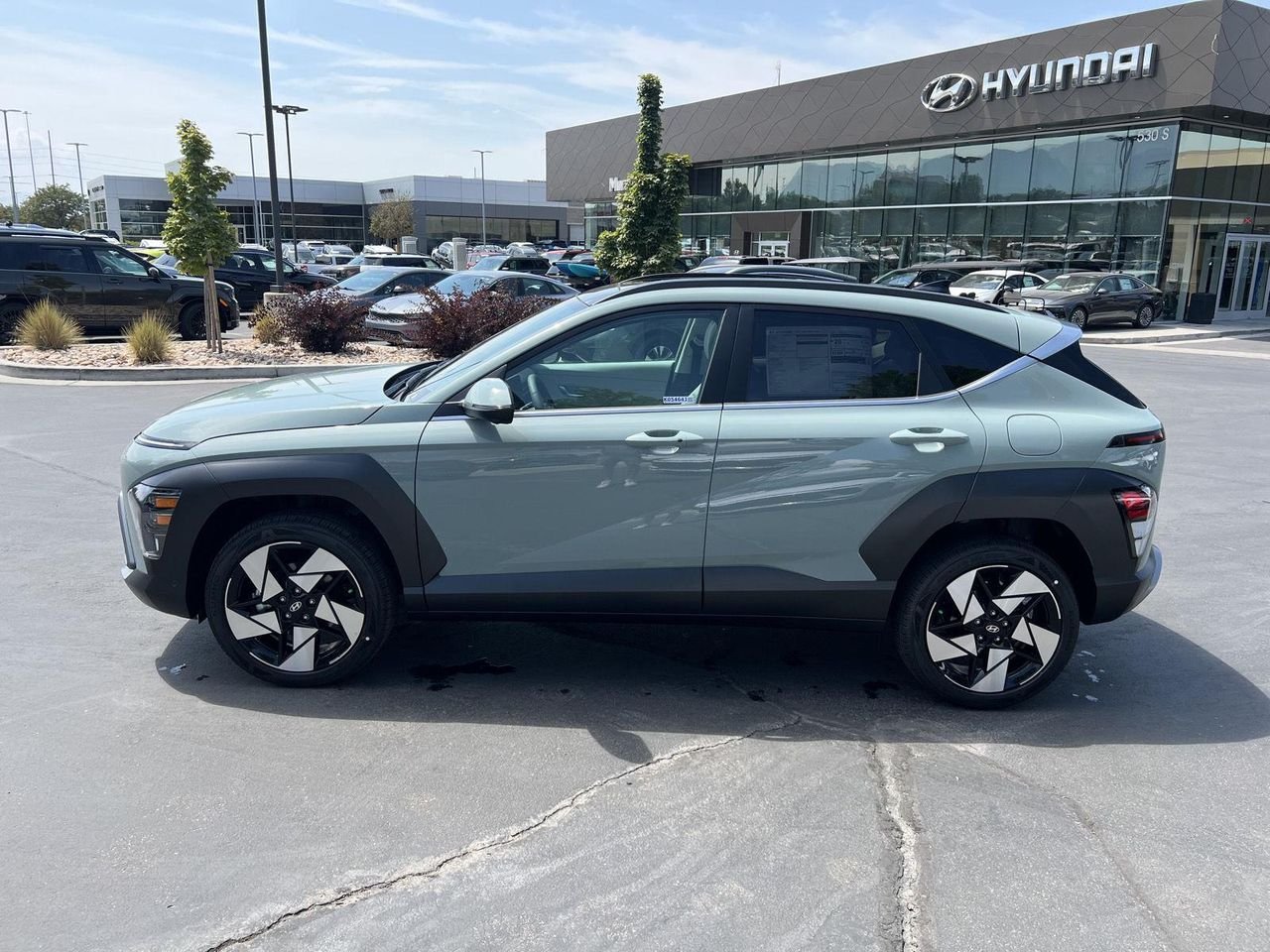 New 2027 Mirage Green Hyundai Limited AWD image 10