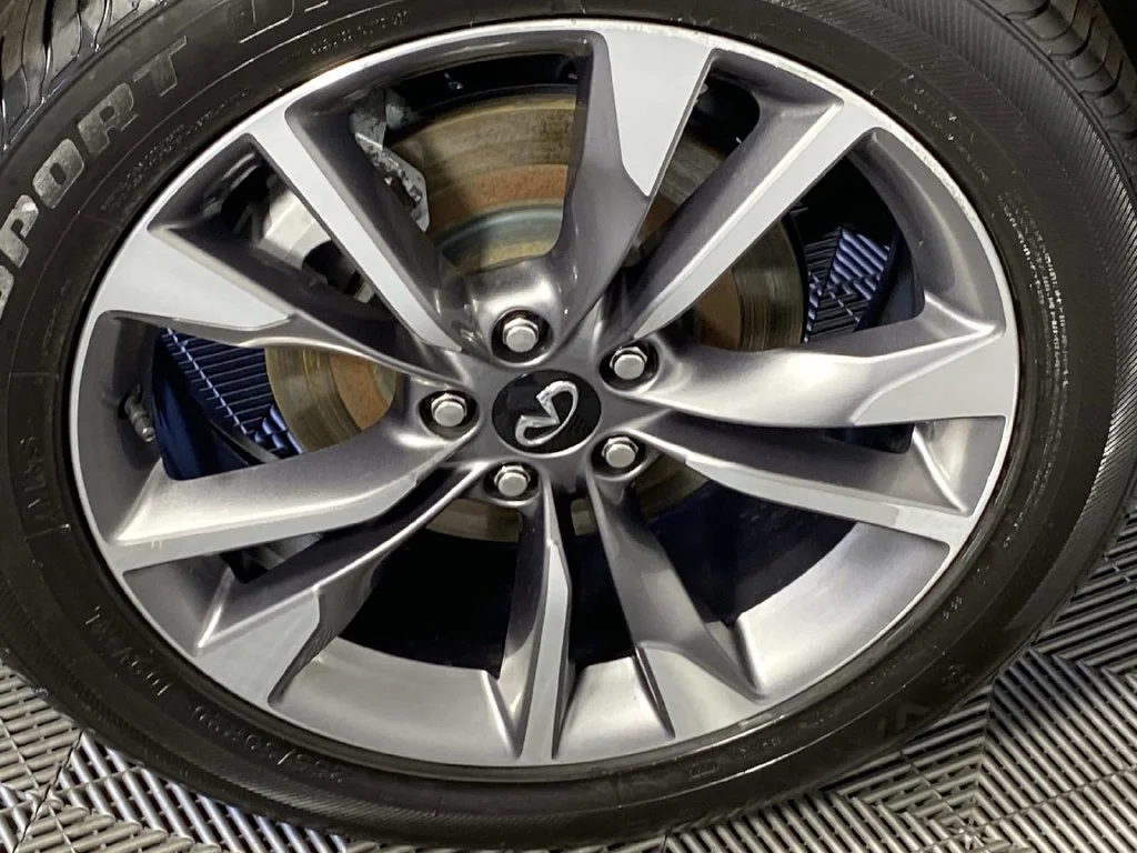 Used 2023 Titanium INFINITI LUXE image 35