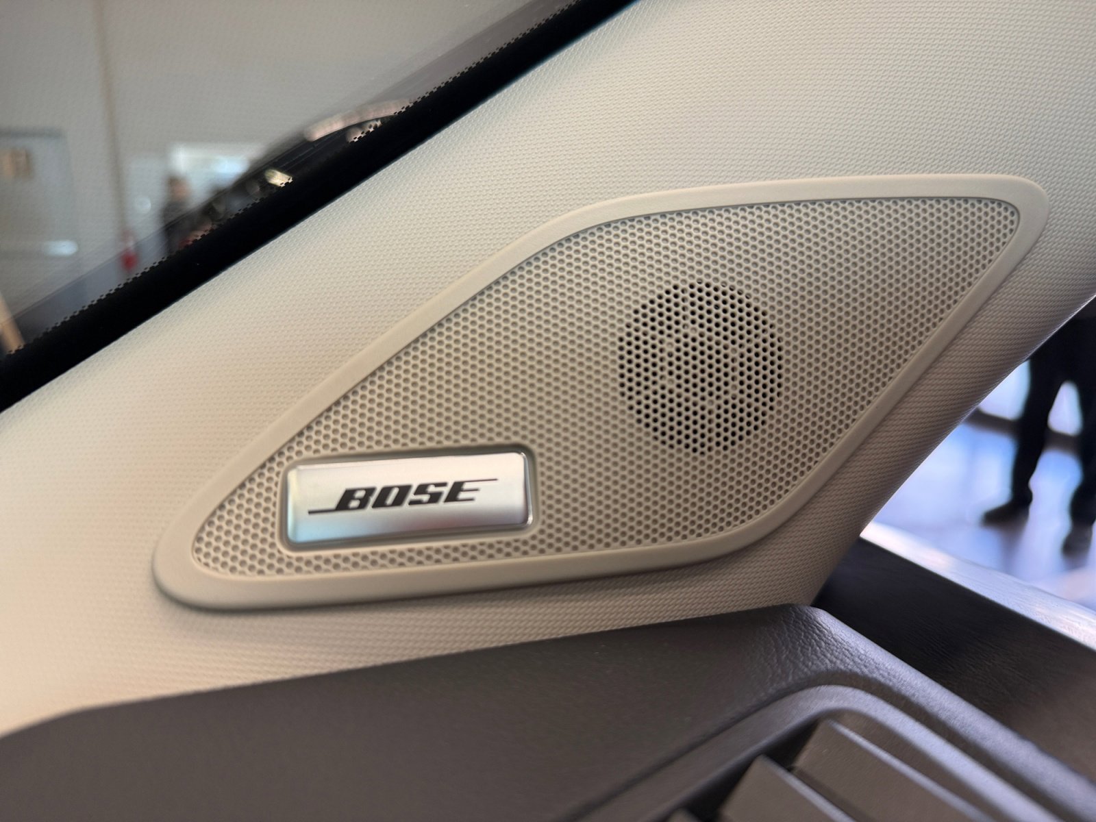 New 2026 Super Black Nissan Platinum image 28