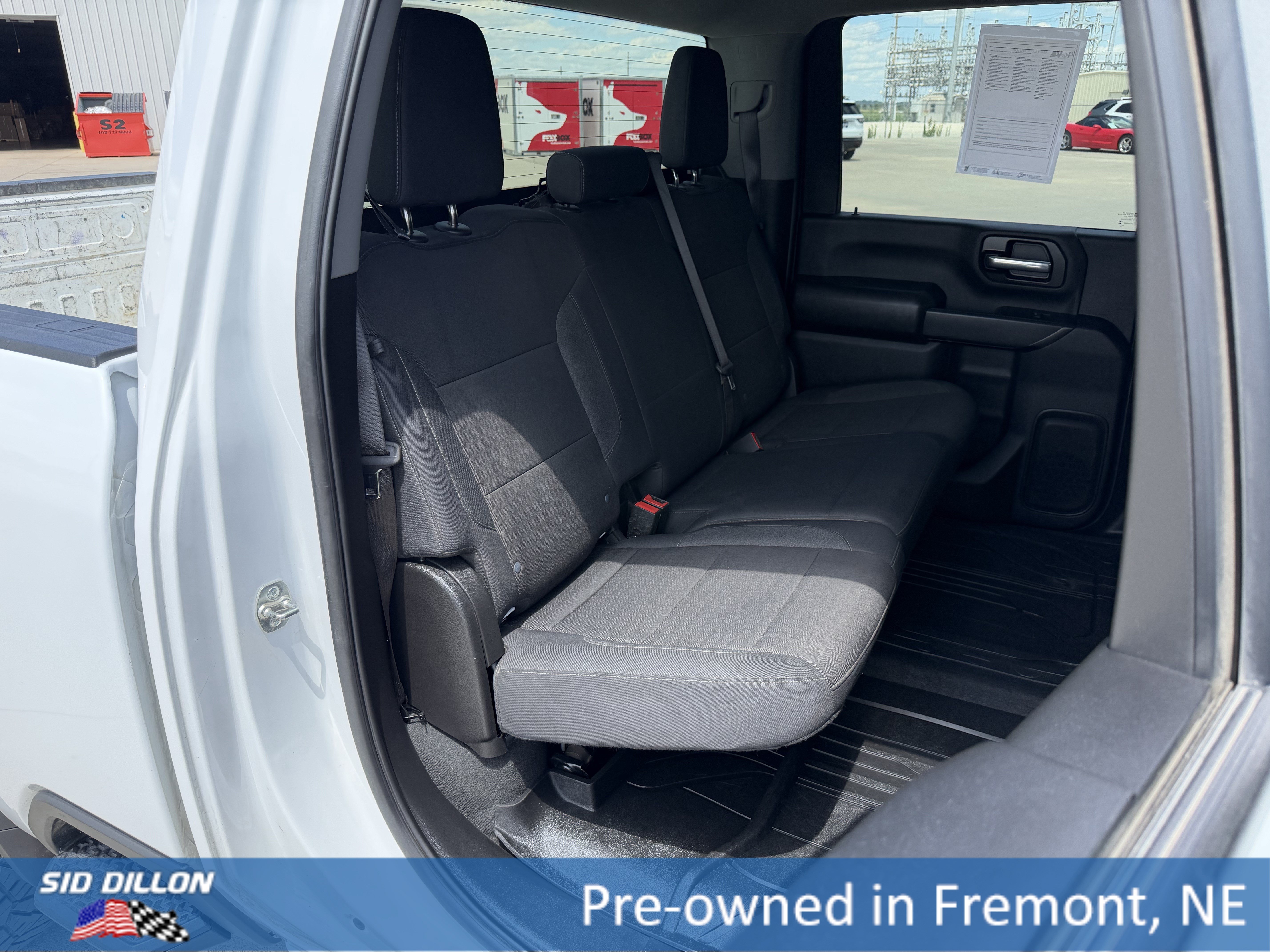 Used 2025 Summit White Chevrolet Custom image 9