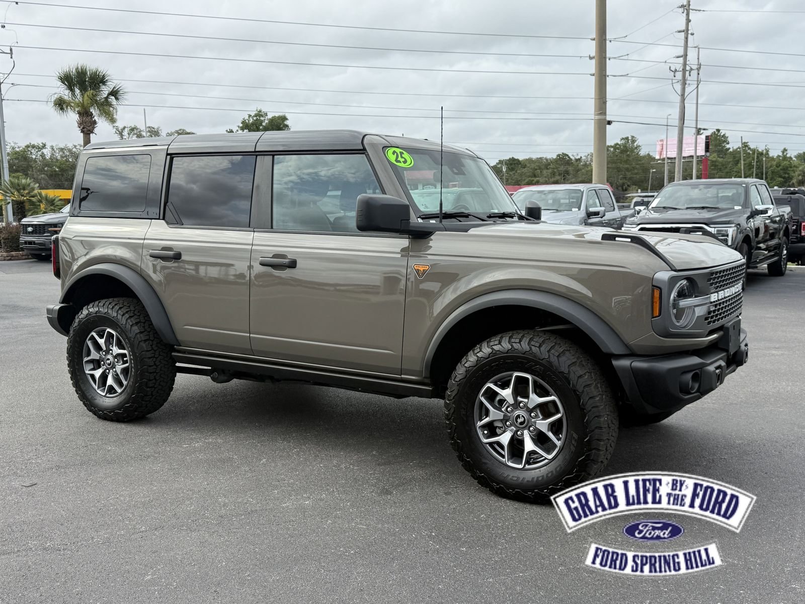 2025 Ford Bronco Badlands 4x4's photo