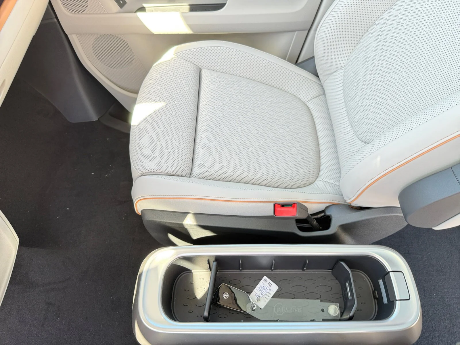 2025 Volkswagen ID. Buzz 1st Edition - Photo 14