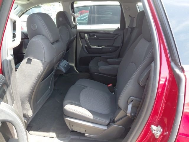 Used 2013 Red Chevrolet LT image 5