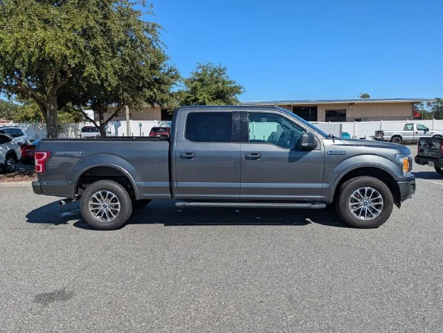 Used 2020 Magnetic Ford XLT image 2