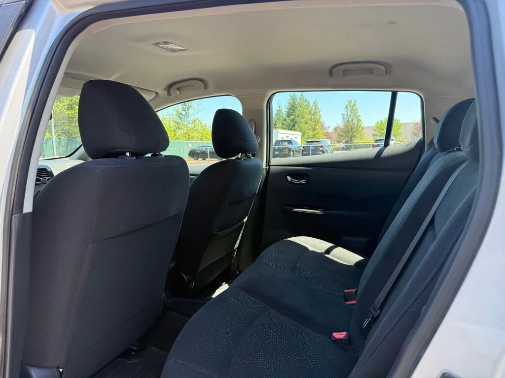 Used 2017 Brilliant Silver Nissan SV image 21