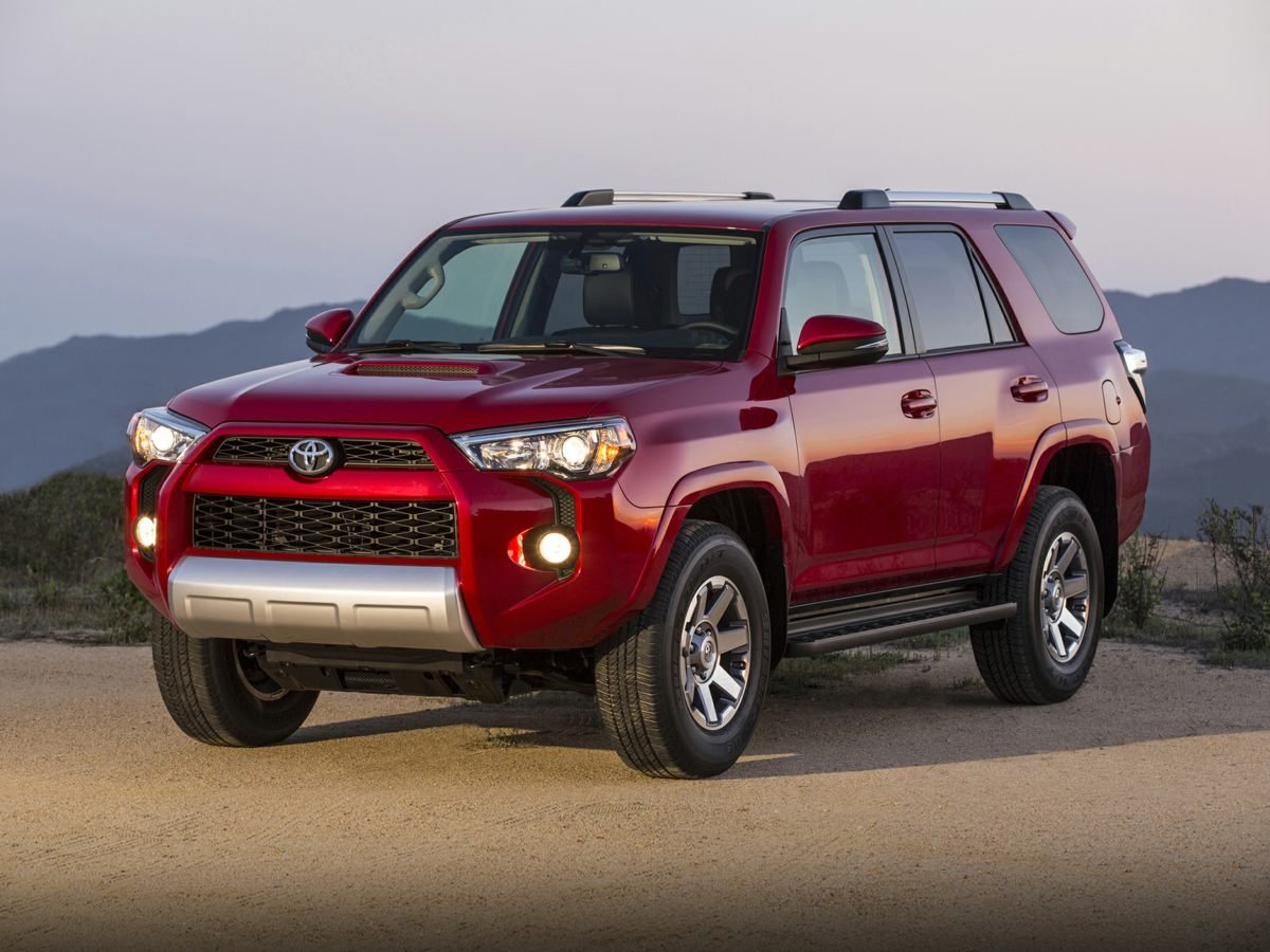 2019 Toyota 4Runner TRD Off-Road Premium photo 2