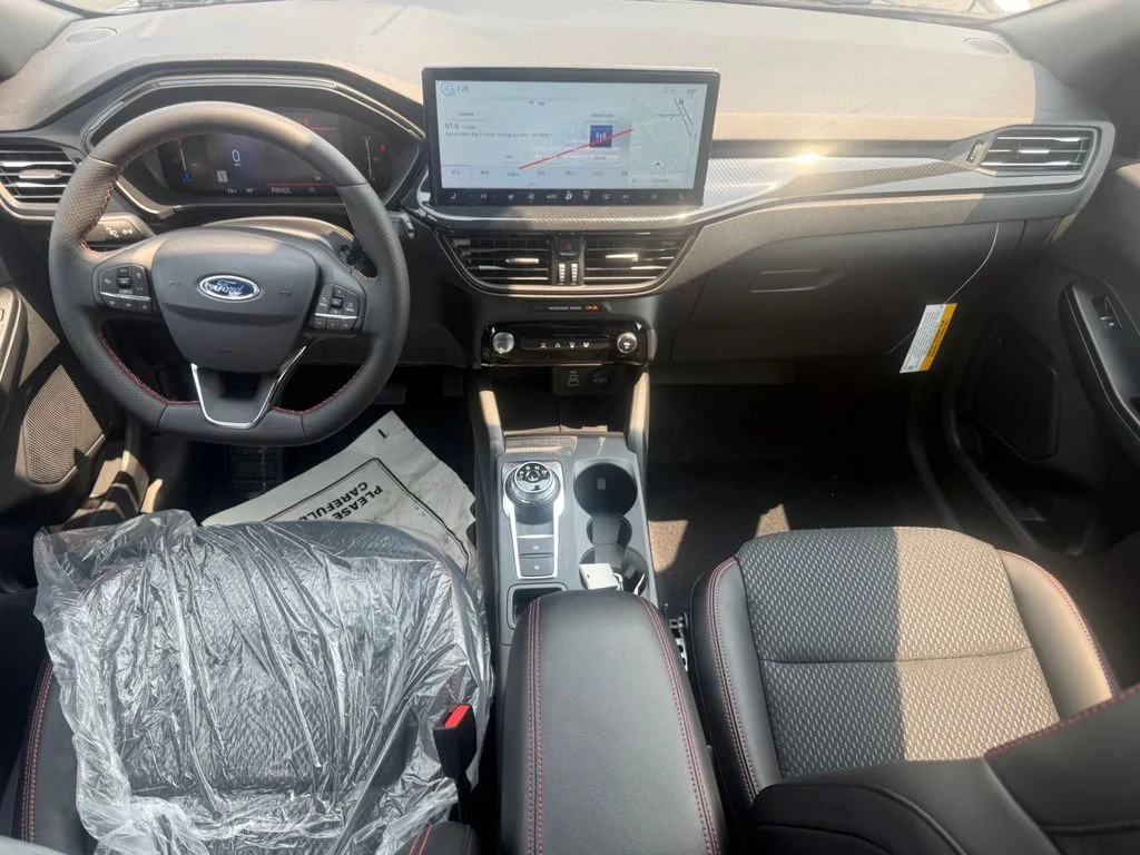 New 2026 Space Silver Metallic Ford ST-Line Select image 36