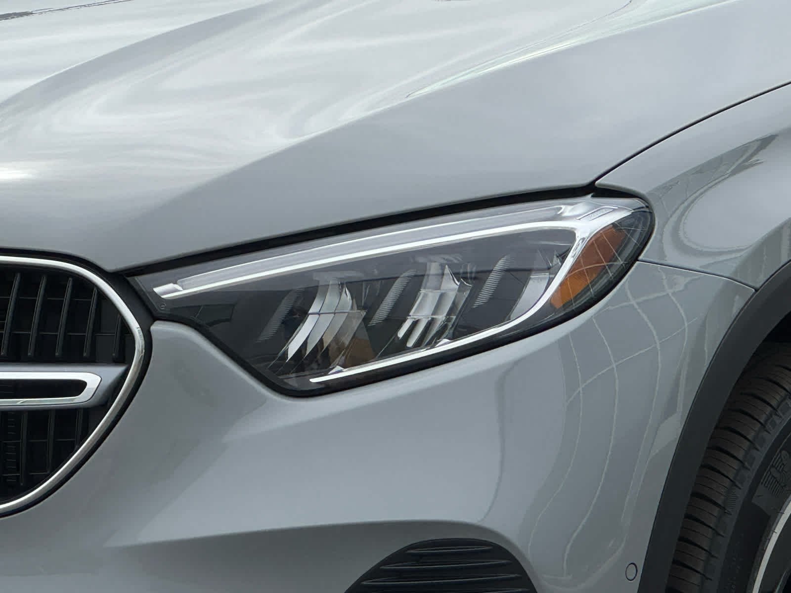 New 2026 MANUFAKTUR Alpine Grey Mercedes-Benz GLC 300 image 14