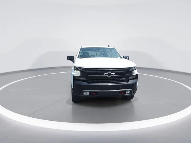 Used 2021 White Chevrolet LT Trail Boss image 2