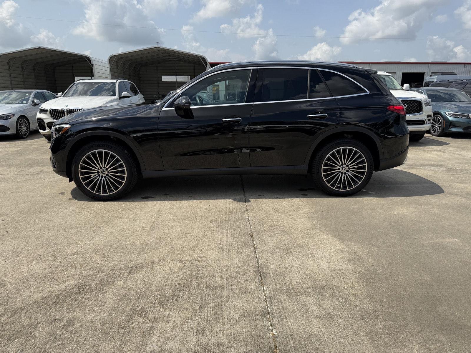 Certified Used 2026 Black Mercedes-Benz GLC 300 image 16