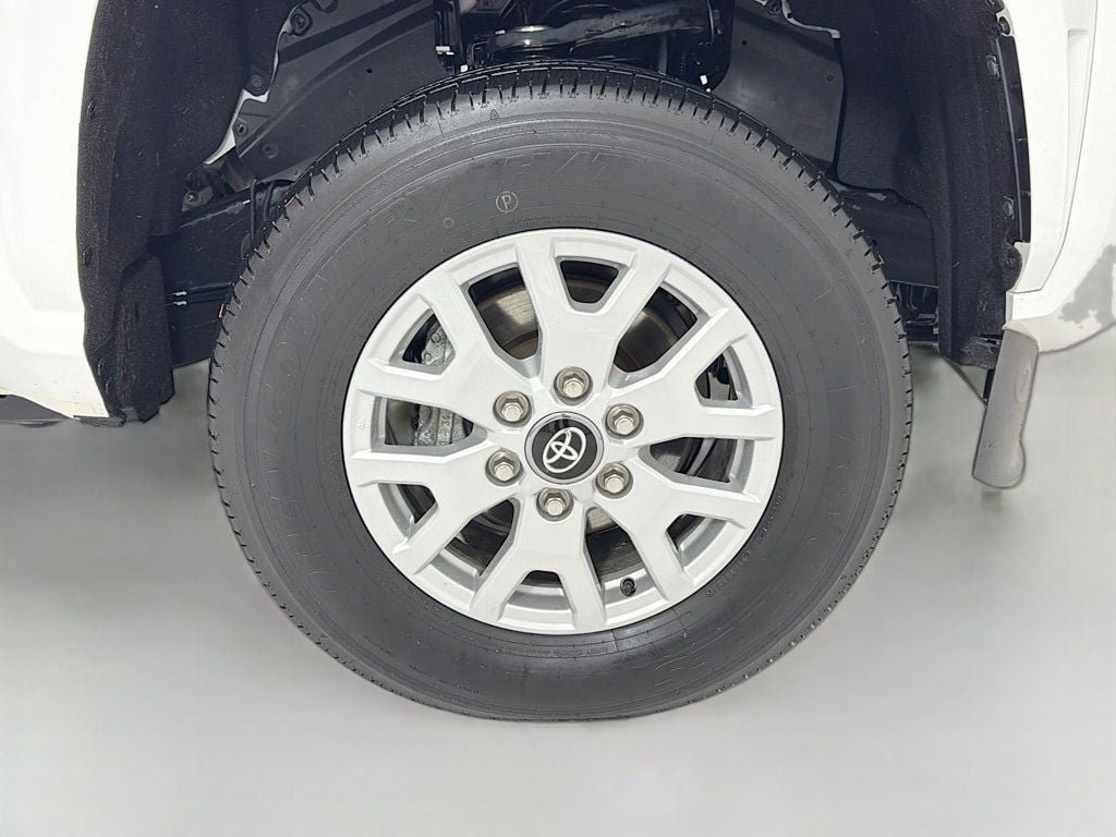 Used 2025 Ice Cap Toyota SR5 Double Cab 6