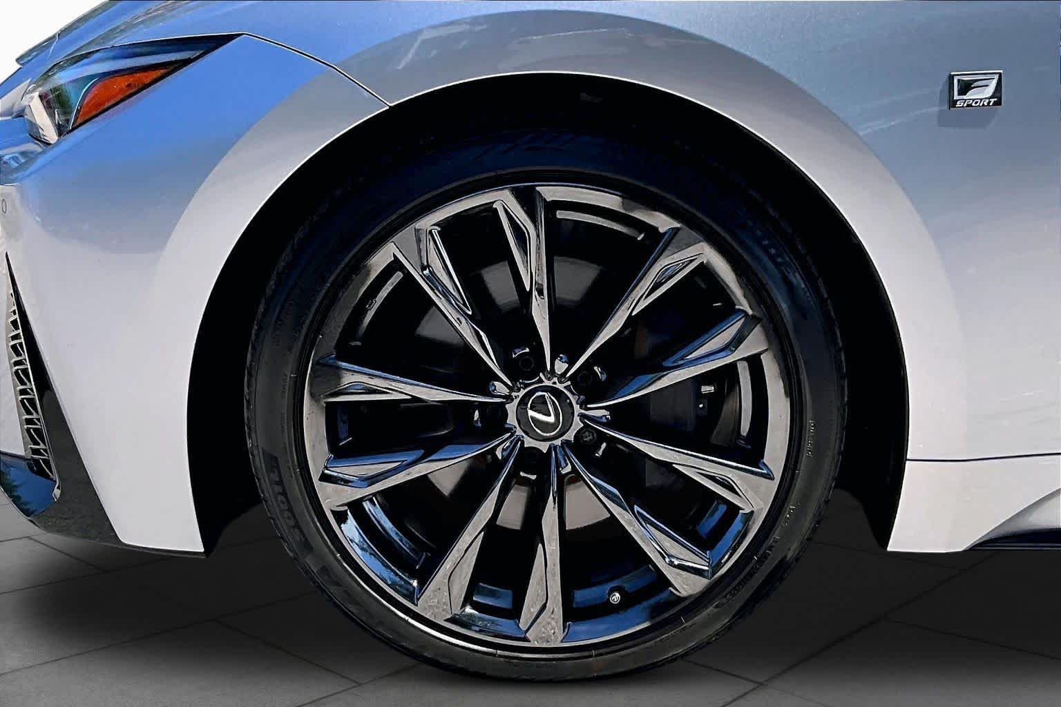 Used 2023 Iridium Lexus F SPORT image 11