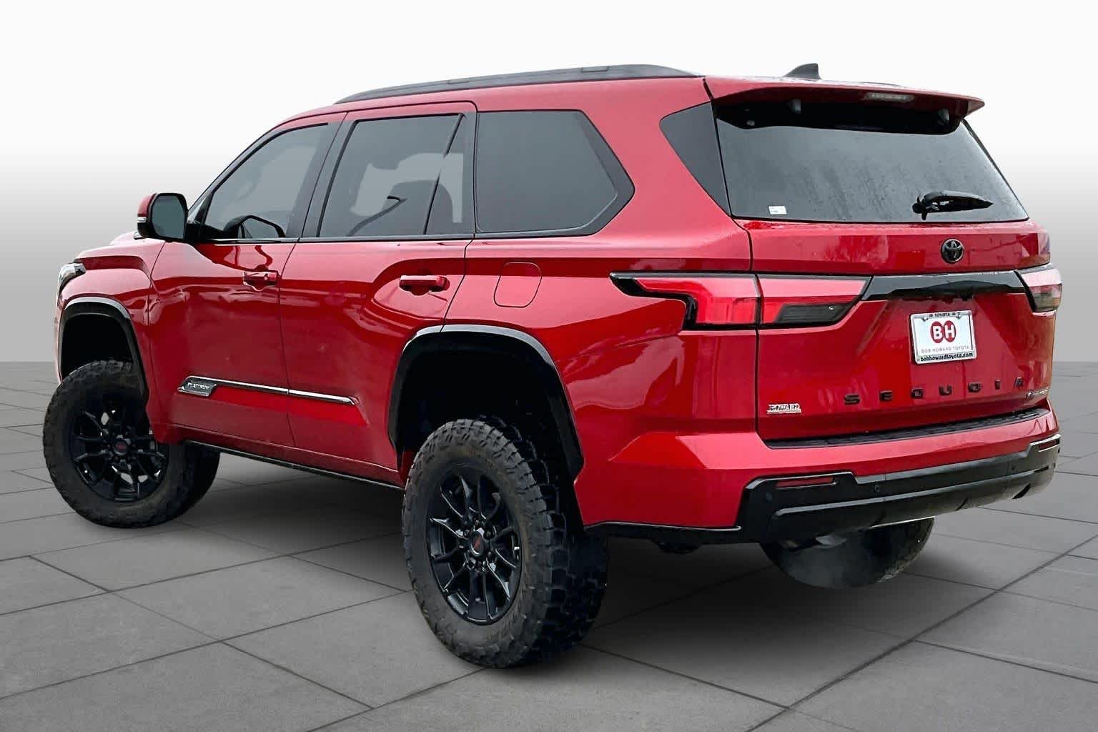 2025 Toyota Sequoia Platinum - Photo 12