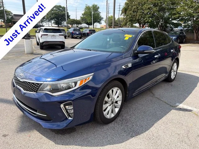 Used 2018 Blue Kia S image 7