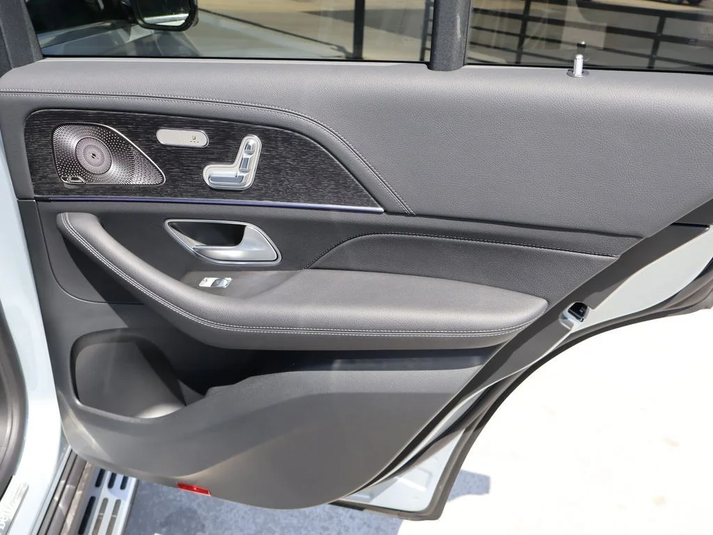 New 2026 Cirrus Silver Metallic Mercedes-Benz GLE 450 image 14