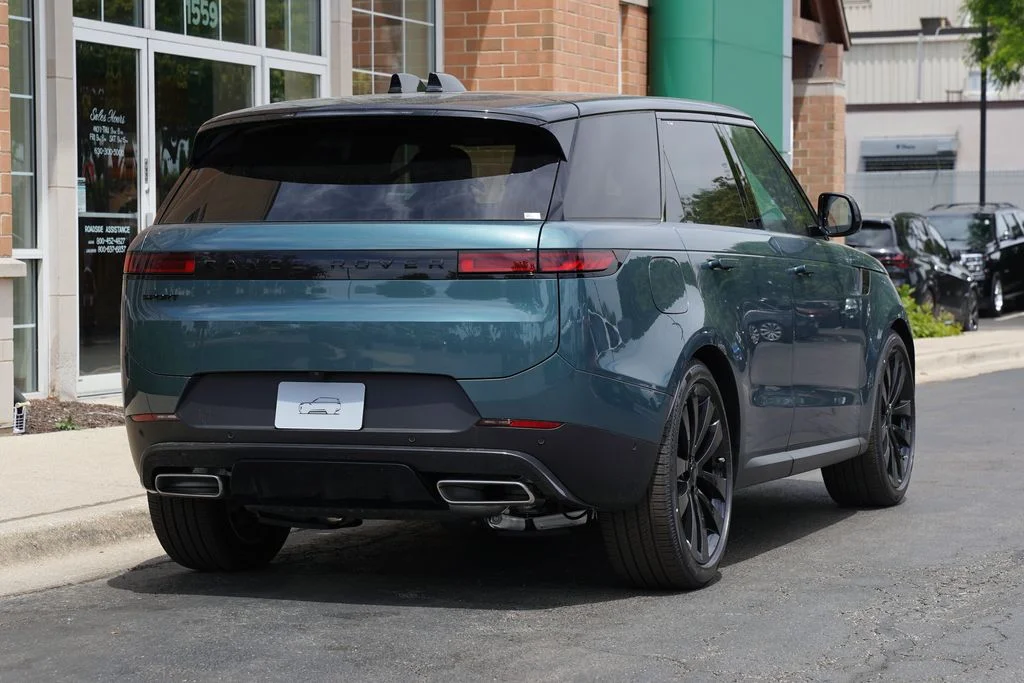 Used 2026 Green Land Rover SE image 6