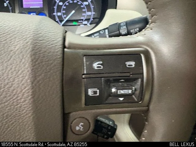 Used 2019  Lexus 460 image 21