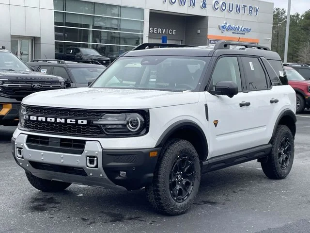 New 2026 Oxford White Ford Badlands image 36