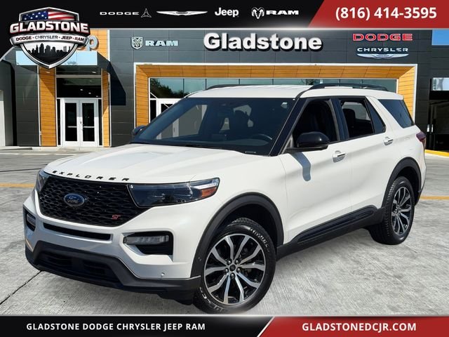 Used 2020 White Ford ST image 1