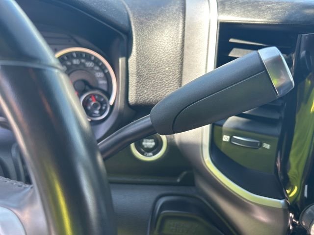 Used 2022 White Ram Big Horn image 26