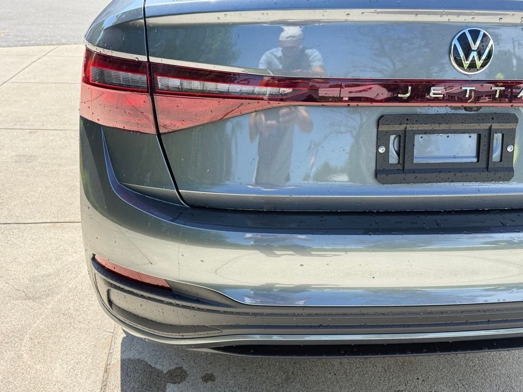New 2026 Gray Volkswagen 1.5T SE image 15