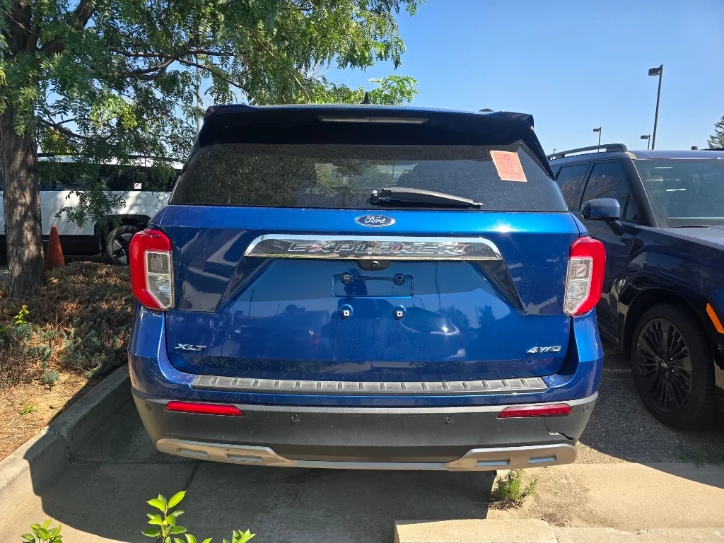 Used 2021 Atlas Blue Metallic Ford XLT image 14