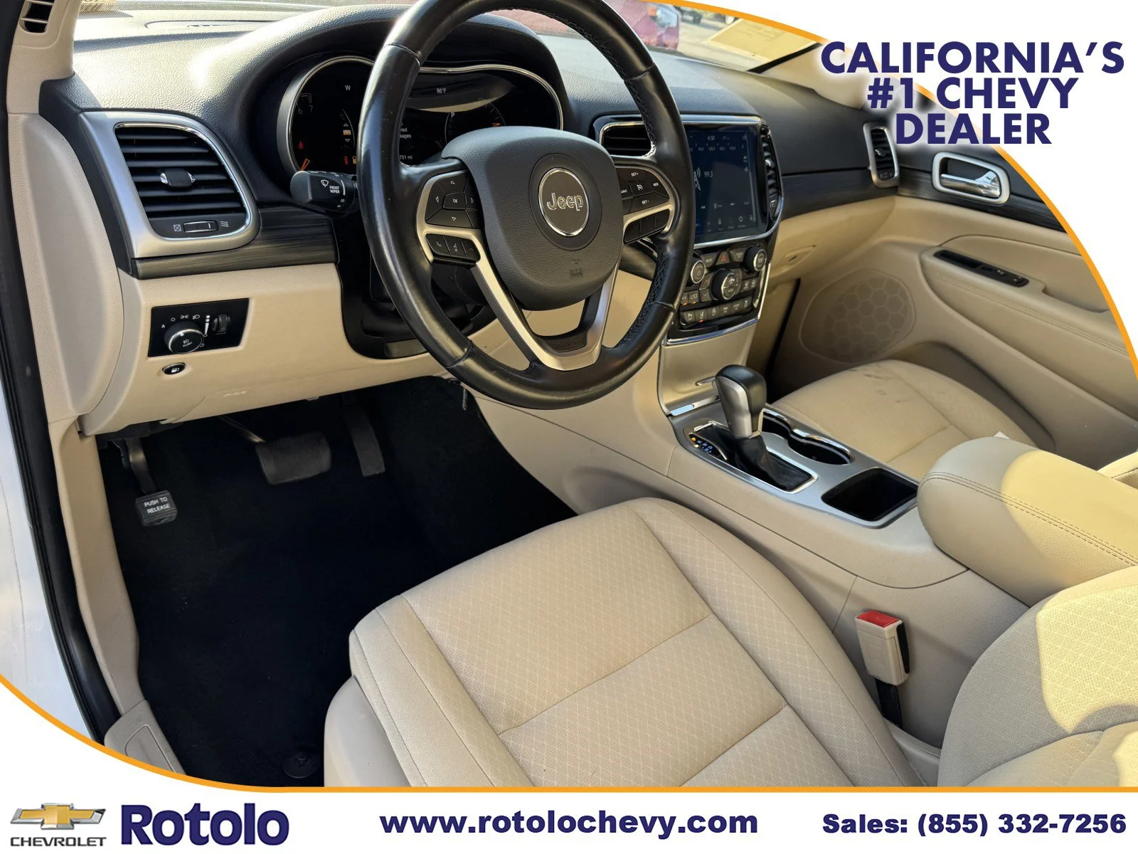 Used 2022 Bright White Clearcoat Jeep Laredo E image 13