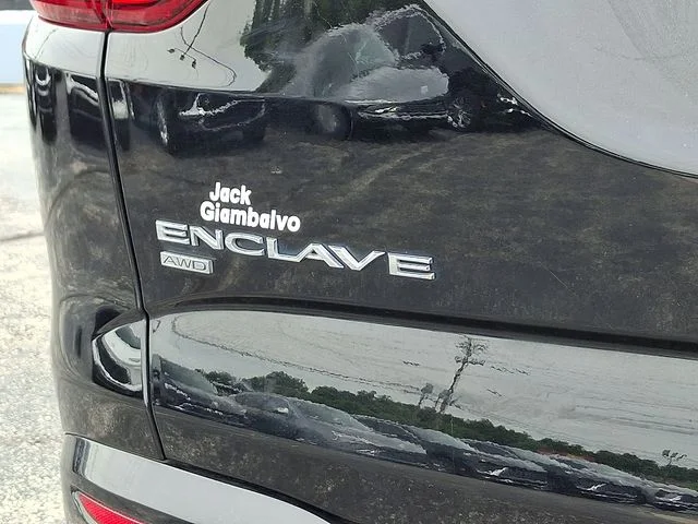 Used 2021 Black Buick Essence image 31