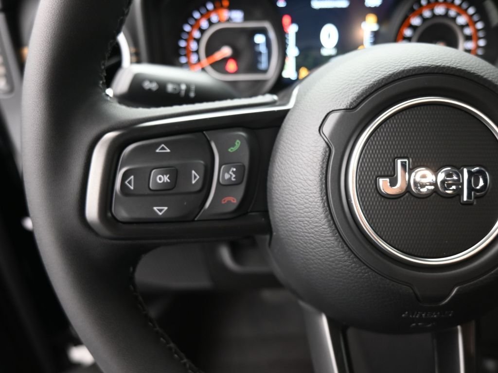New 2026 Black Clearcoat Jeep Sahara image 28
