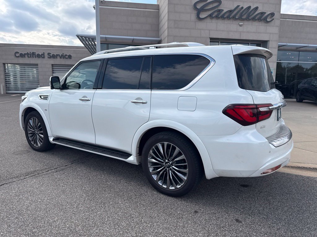 Used 2019 White INFINITI LUXE image 5