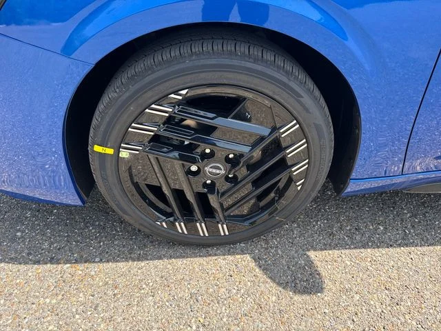 New 2026 Bluestone Pearl / Super Black Two-tone Nissan SR image 23