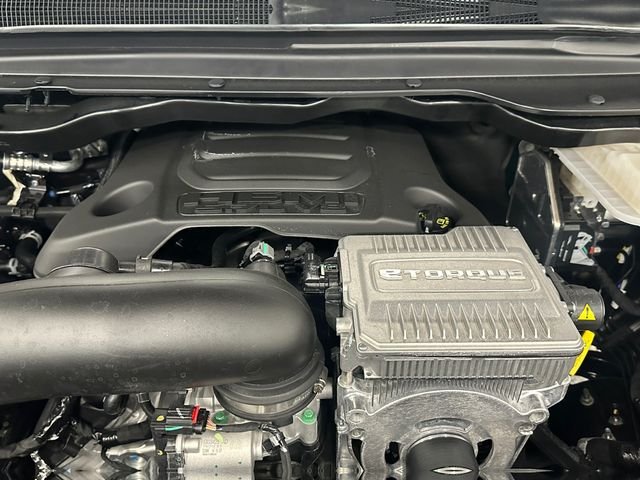 New 2026 Serrano-Green Metallic Exterior Paint RAM Laramie image 24
