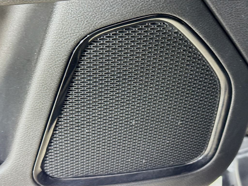Used 2023 Granite Crystal Metallic Clearcoat Jeep Trailhawk image 22