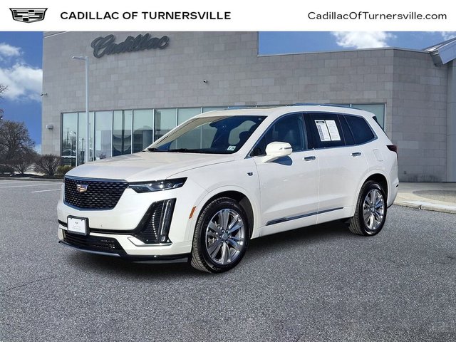 Certified Pre-Owned 2024 Cadillac XT6 Premium Luxury SUV in