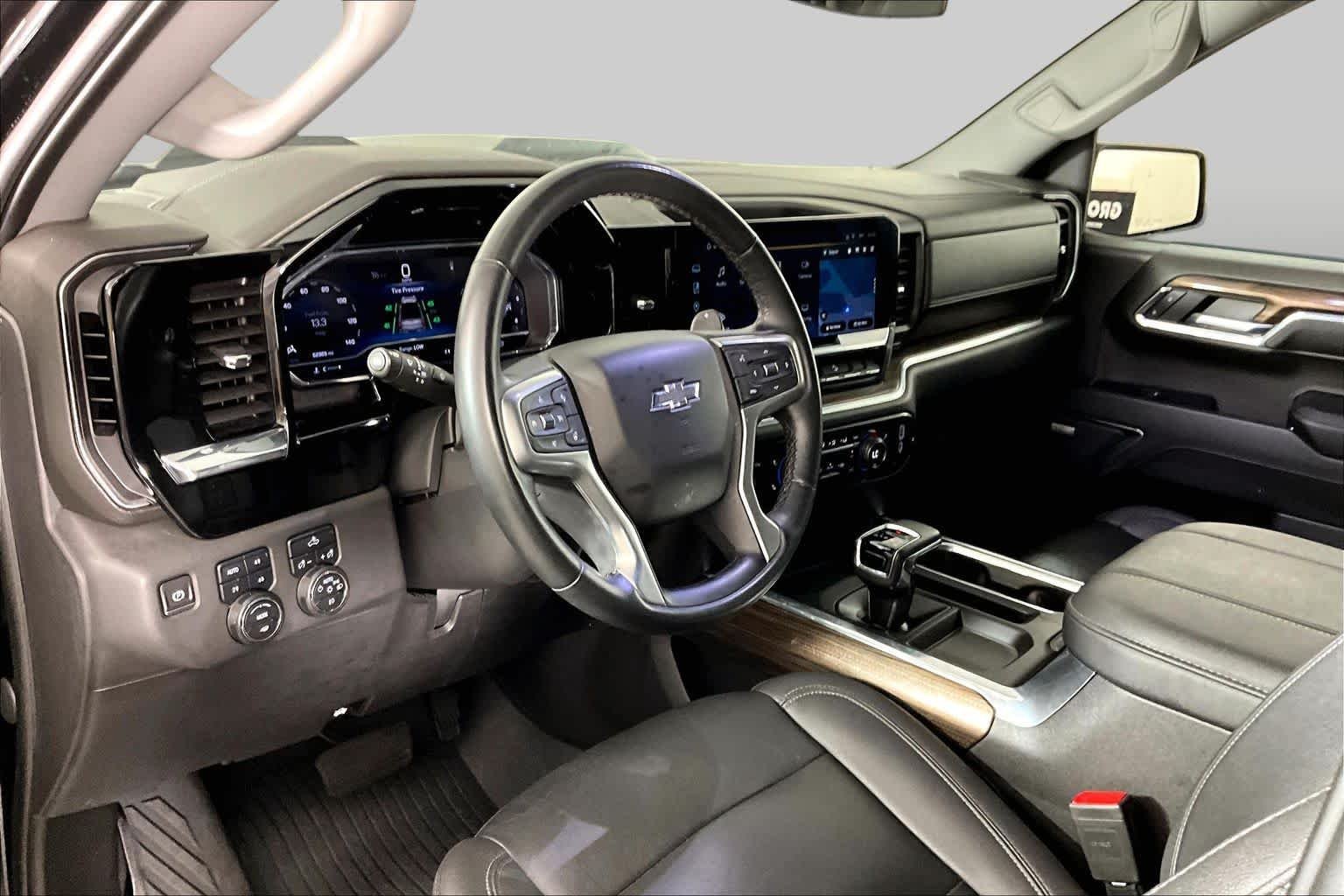 Certified Used 2023 BLACK Chevrolet LT Trail Boss image 17