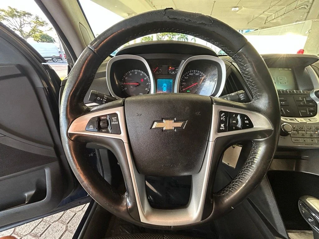 Used 2015 Blue Velvet Metallic Chevrolet LT image 14