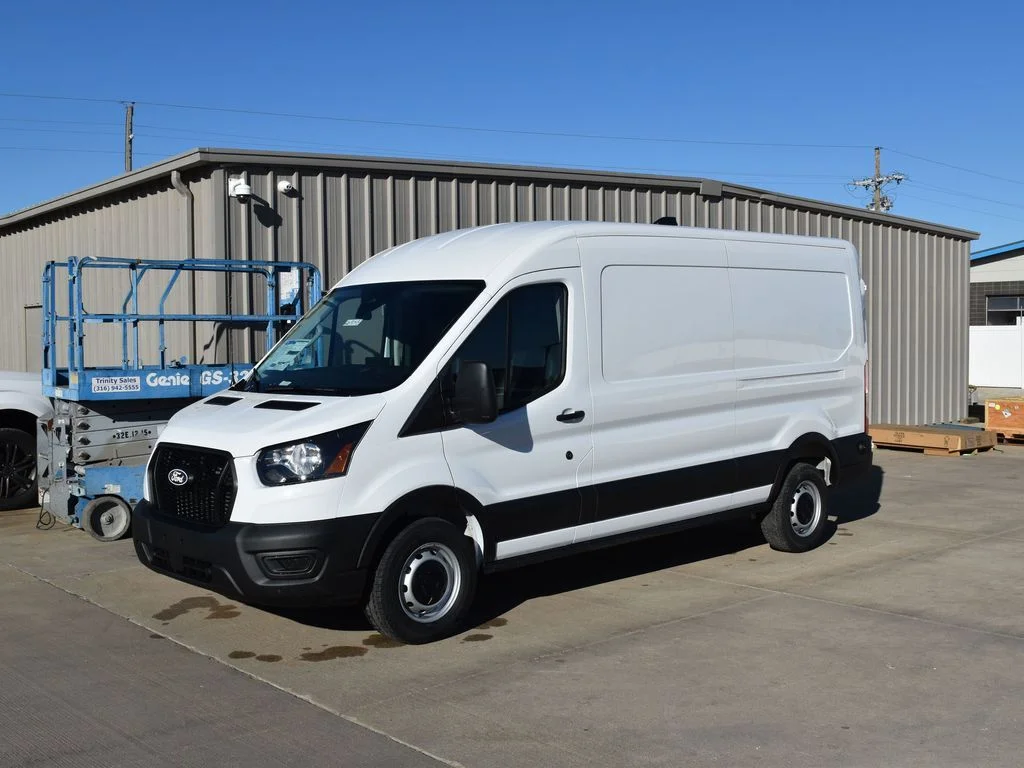 New 2026 White Ford Base image 5