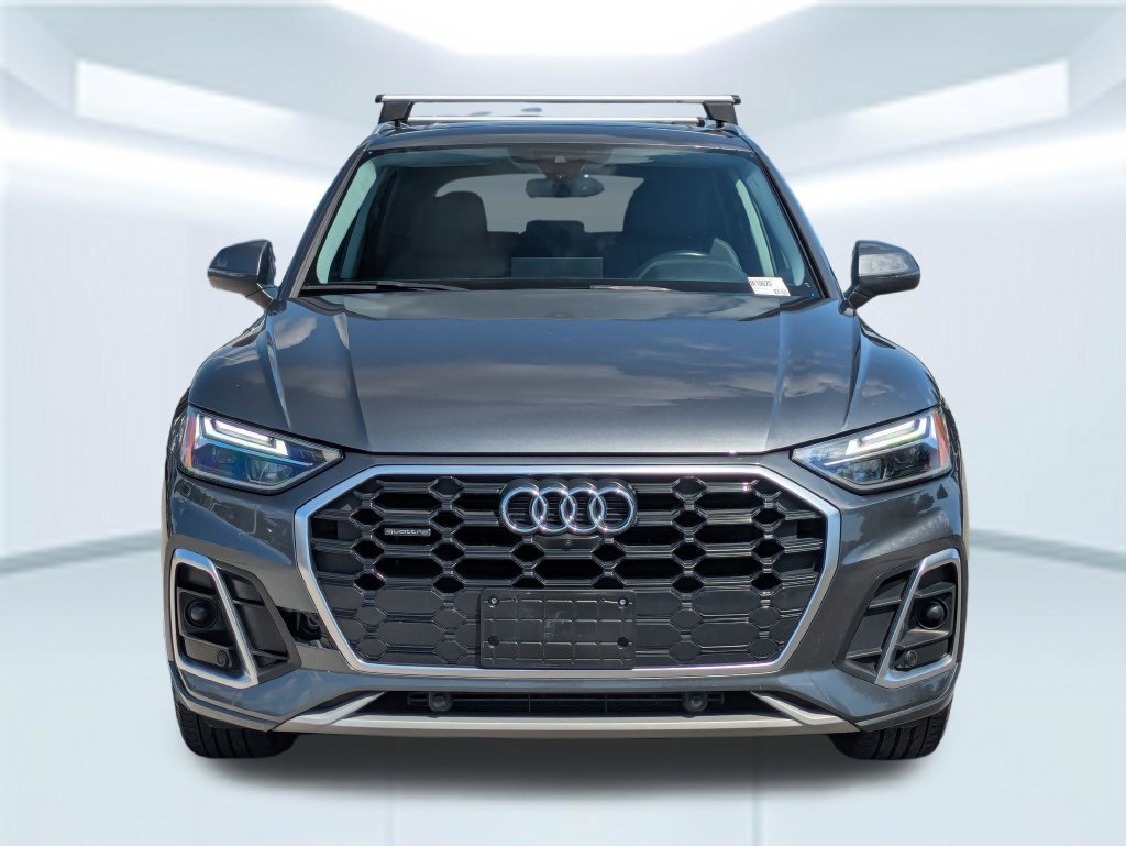 Used 2024 Silver Audi 45 S line Premium image 10